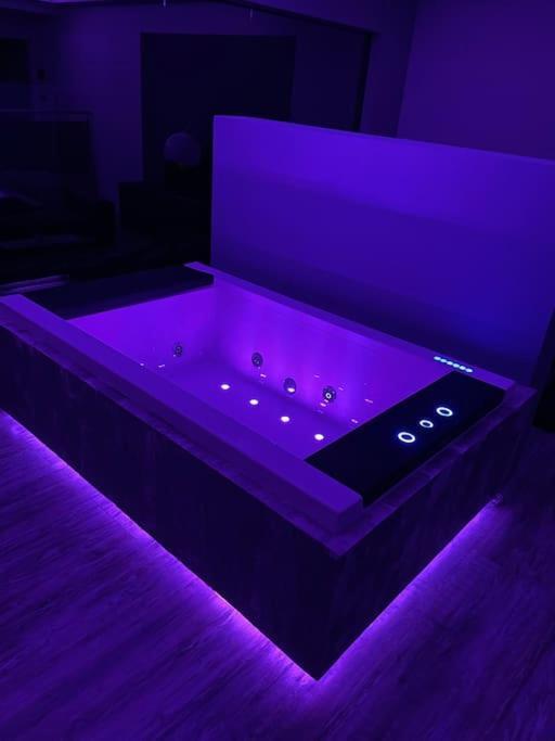 Loft Mit Whirlpool Sauna Kino Naehe Wolfsburg Helmstedt