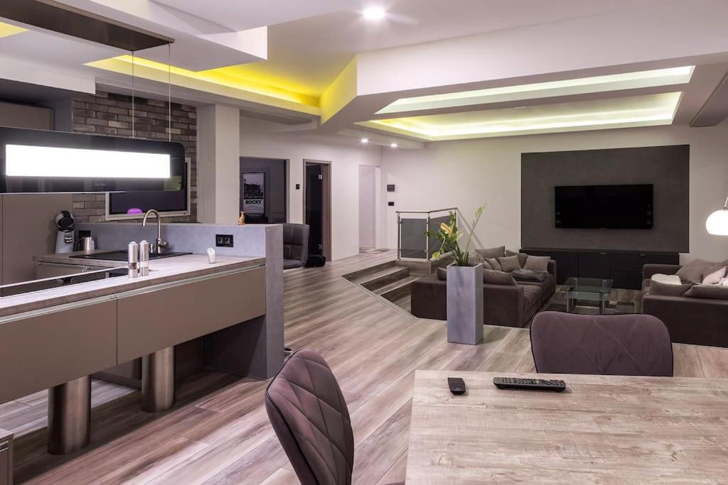 Apartment Loft Mit Whirlpool Sauna Kino Naehe Wolfsburg